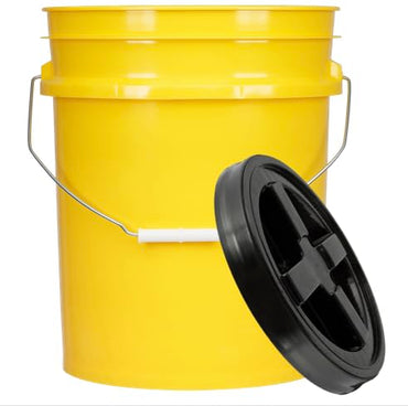 House Naturals 5 Gallon Food Grade Multi Color Buckets (Yellow Aqua Lime Green)- Pack of 3- Made in USA (Black lids)