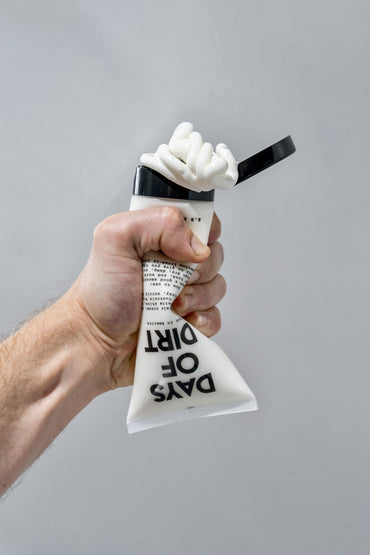 California Born Days of Dirt, Hair Styling Cream for Men - Hair Grooming Cream for Dry, Fluffy, Frizzy, Clean Lived-in Look - Styling Cream for No-Hold, Texture & Shine - Made in USA, 6.8fl oz