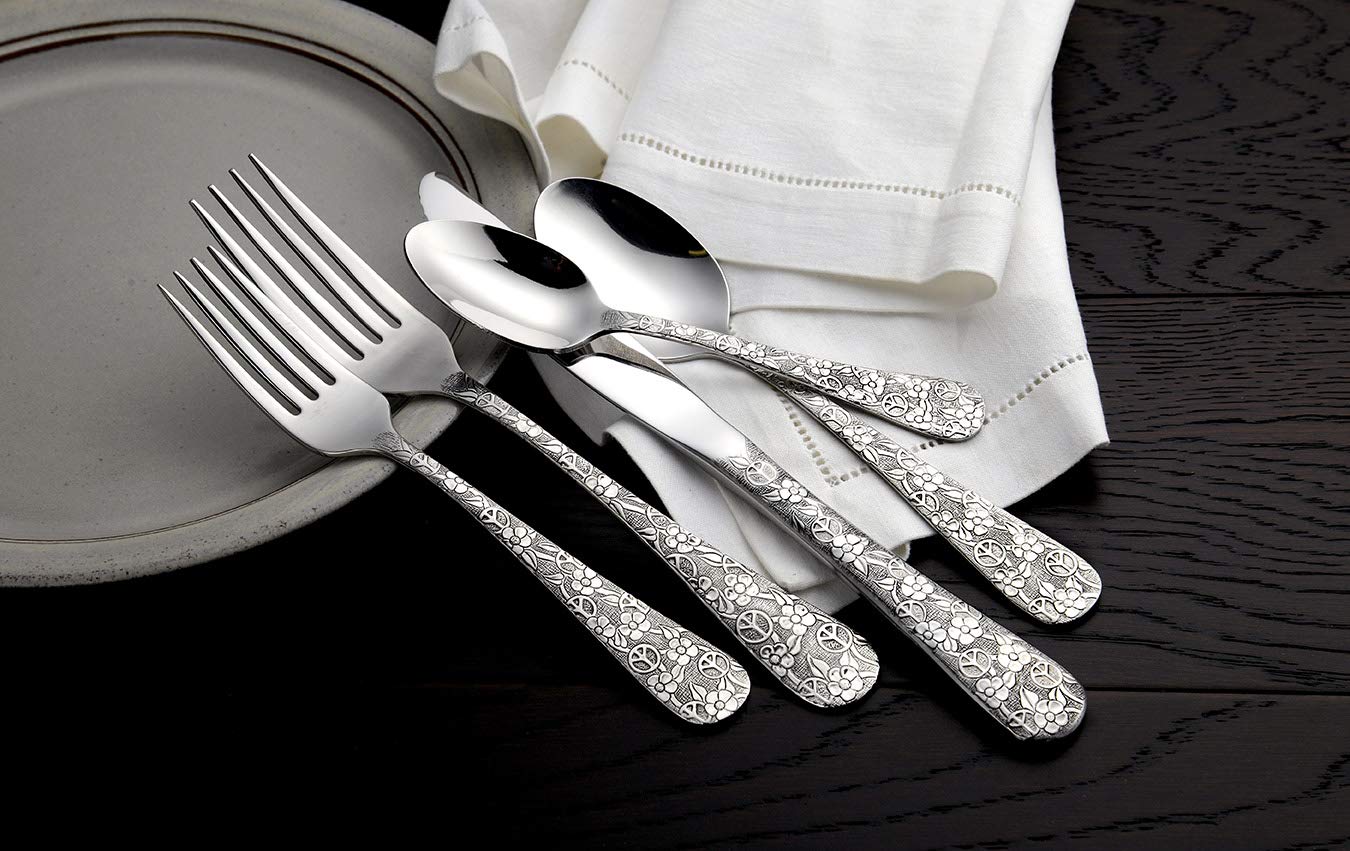 Liberty Tabletop Woodstock 45pc set service for 8 MADE IN USA