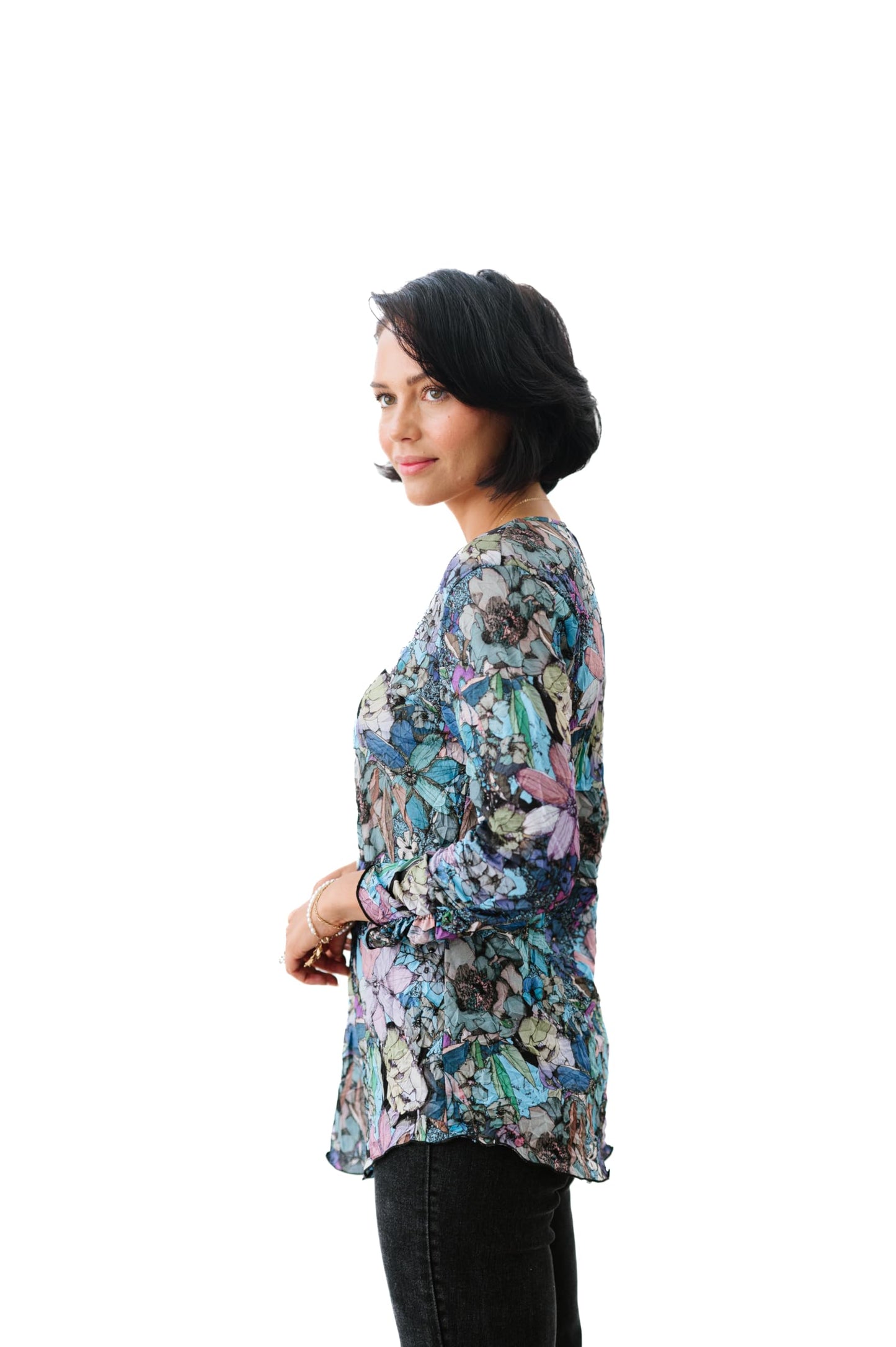 SNO SKINS Fall/Winter Collection Designer Print Crinkle V-Neck Top with Rouched Detail (Potpourri)