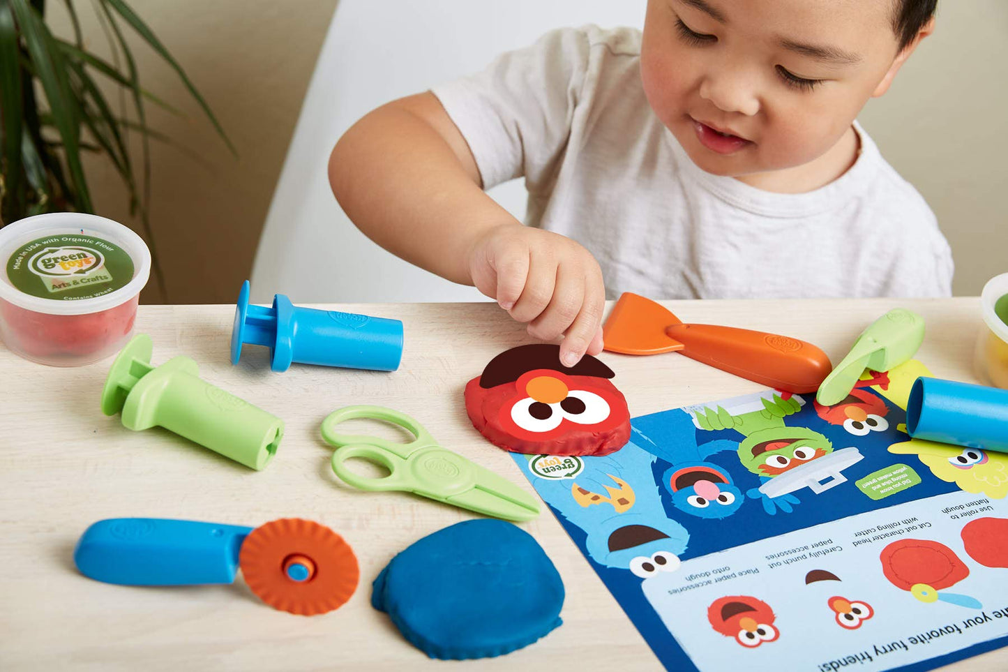 Green Toys Sesame Street Elmo & Friends Dough Activity Set - 12 Piece Pretend Play, Motor Skills, Creative Arts & Crafts Kids Toy Set. No BPA, phthalates, PVC. Dishwasher Safe Recycled Plastic Tools, Organic Dough, Made in the USA.