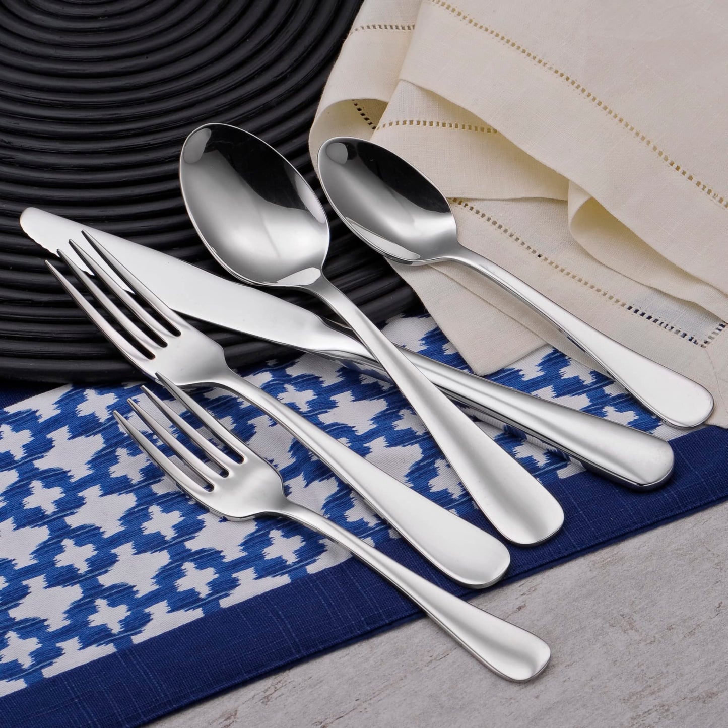 Liberty Tabletop Patriot 20 Piece Silverware Set Service for 4 Silverware Made in USA