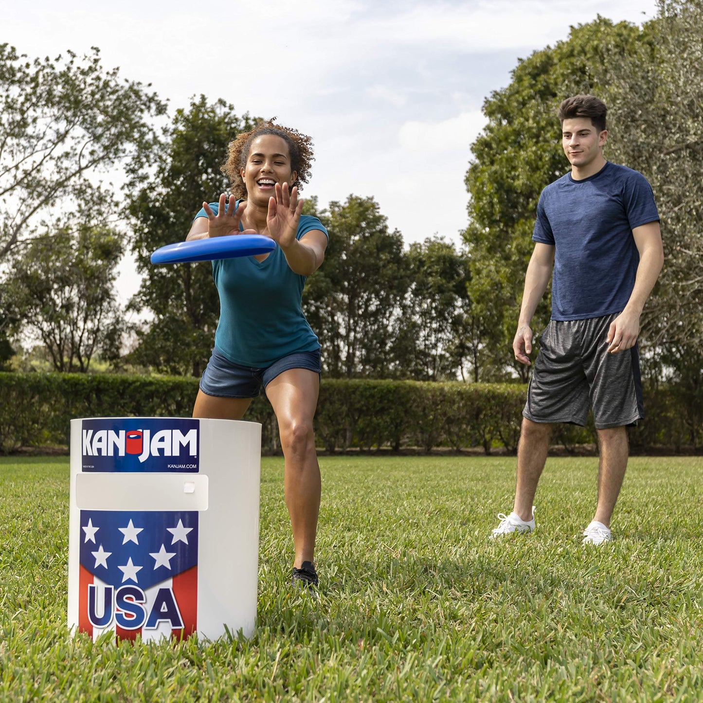Kan Jam Original Disc Toss Game with 2 Disc Golf Basket Retrievers and 1 Disc Golf Disc - Outdoor Frisbee Golf, Frisbee Slam Game in USA, EPSN and Dude Perfect Designs