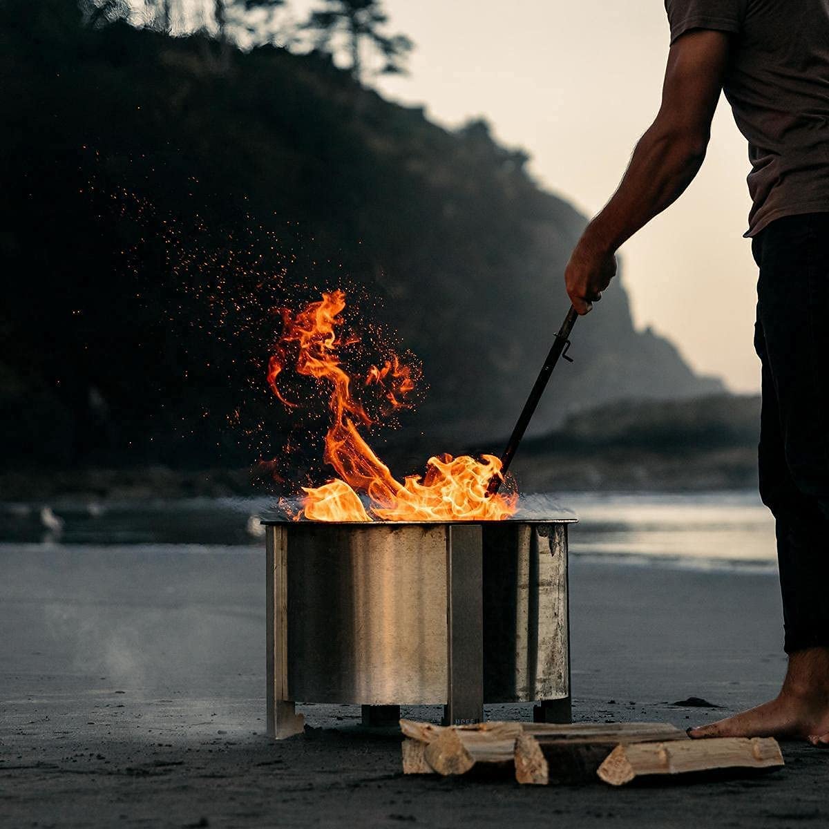 Breeo Smokeless FIrePit (X Series 19, Stainless Steel) | 22.1 inch Smokeless Fire Pit for Outside | 47 Pounds | Ideal for Families Compatible with Wide Range of Breeo Accessories
