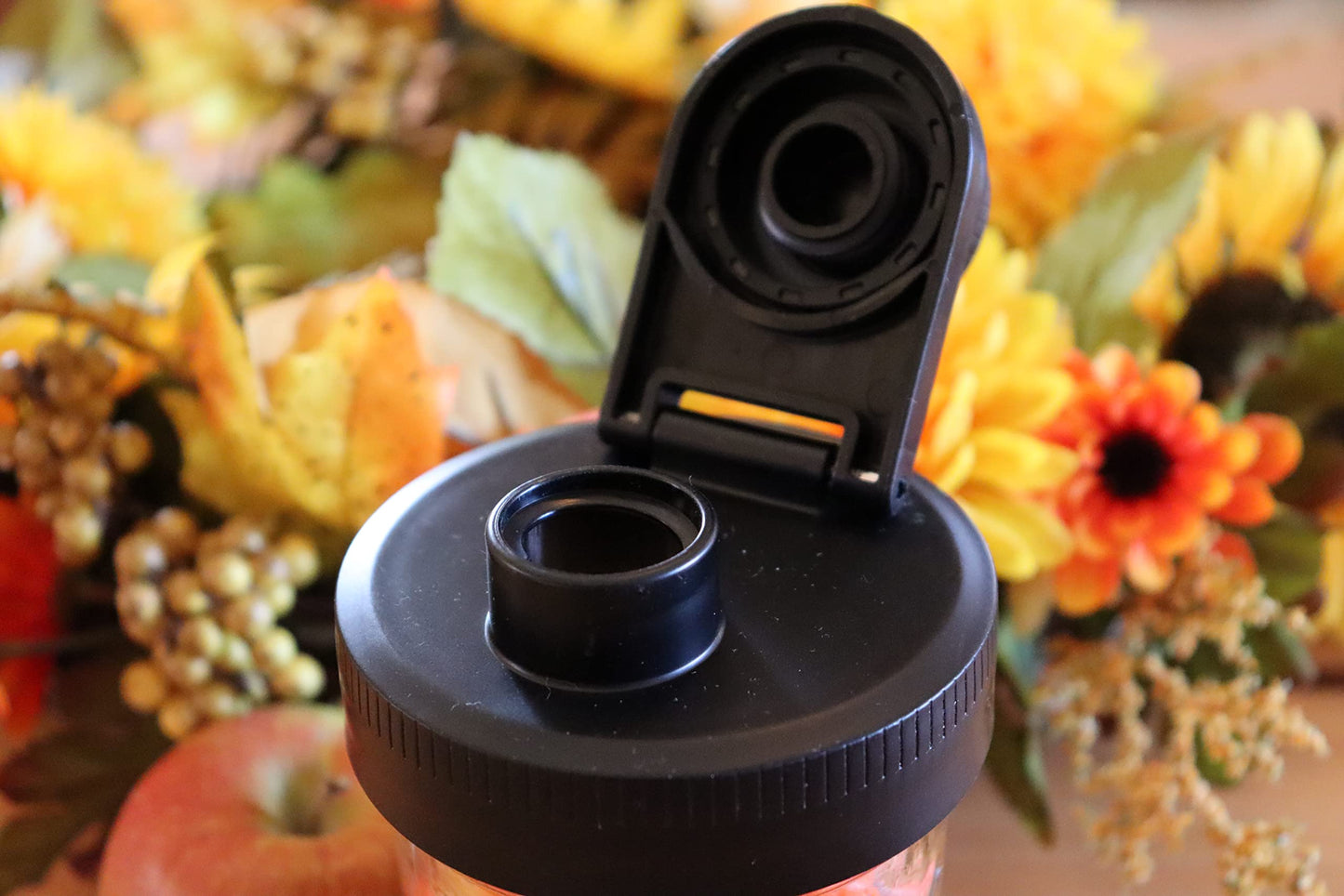 Brewing America Nesting Jar with Drinking Lid as Travel Cup, 1 Pint (16 oz) with Black Pouring Lid on Wide Mouth Ball Nesting Mason Jar, USA-Made To Go Drink Cup, 1-Pack