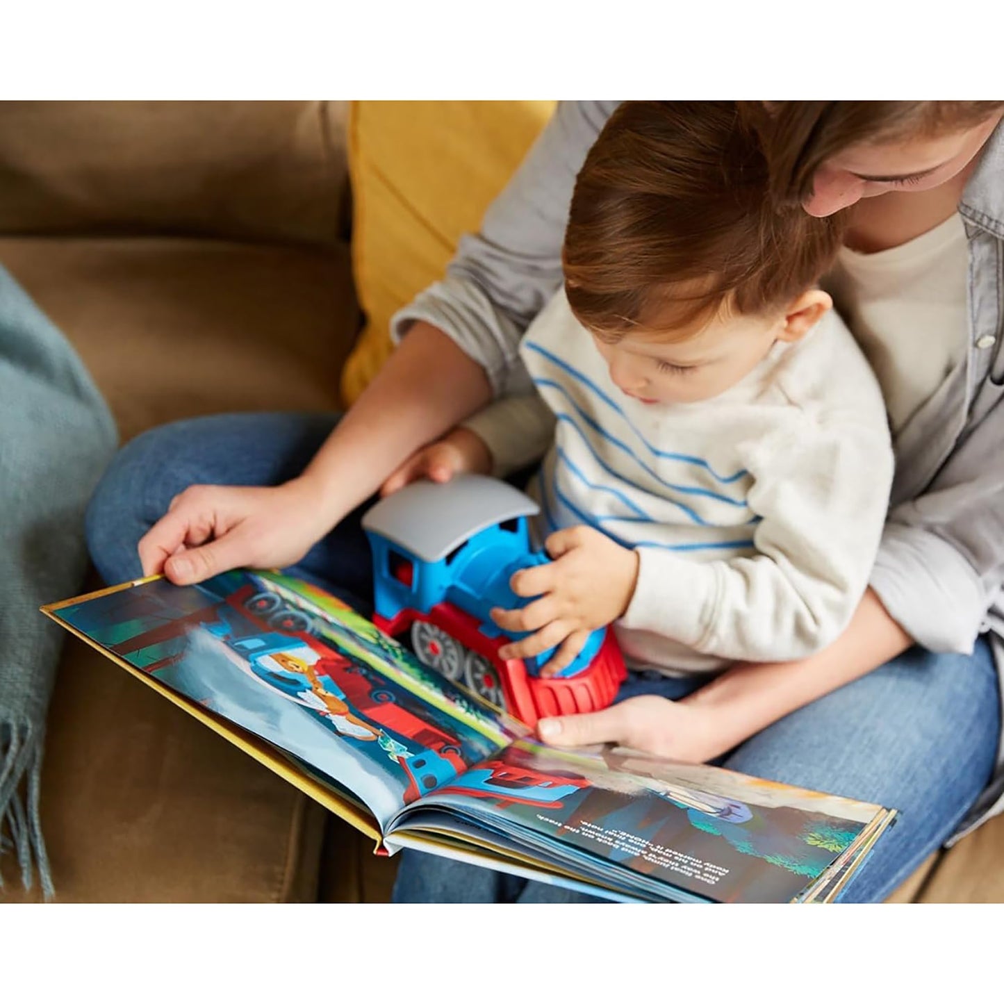 Green Toys Train & Storybook Set - Pretend Play, Motor Skills, Reading, Kids Toy Vehicle Gift Set. No BPA, phthalates, PVC. Dishwasher Safe, Recycled Materials, Made in USA.