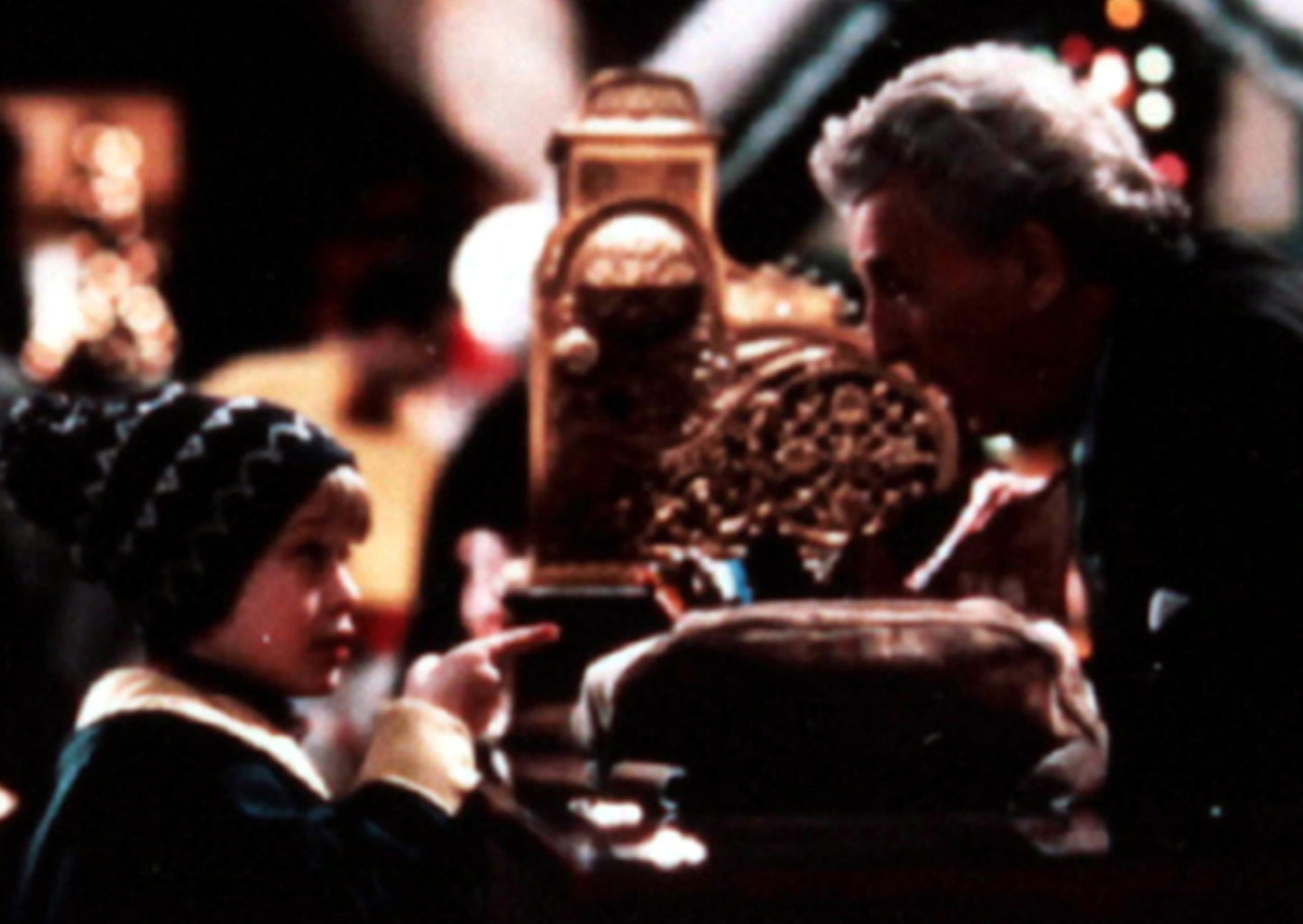 Home Alone 2 Doves Pair Authentic REPLICAS USA Made Direct from John Perry who Created Them for The Movie