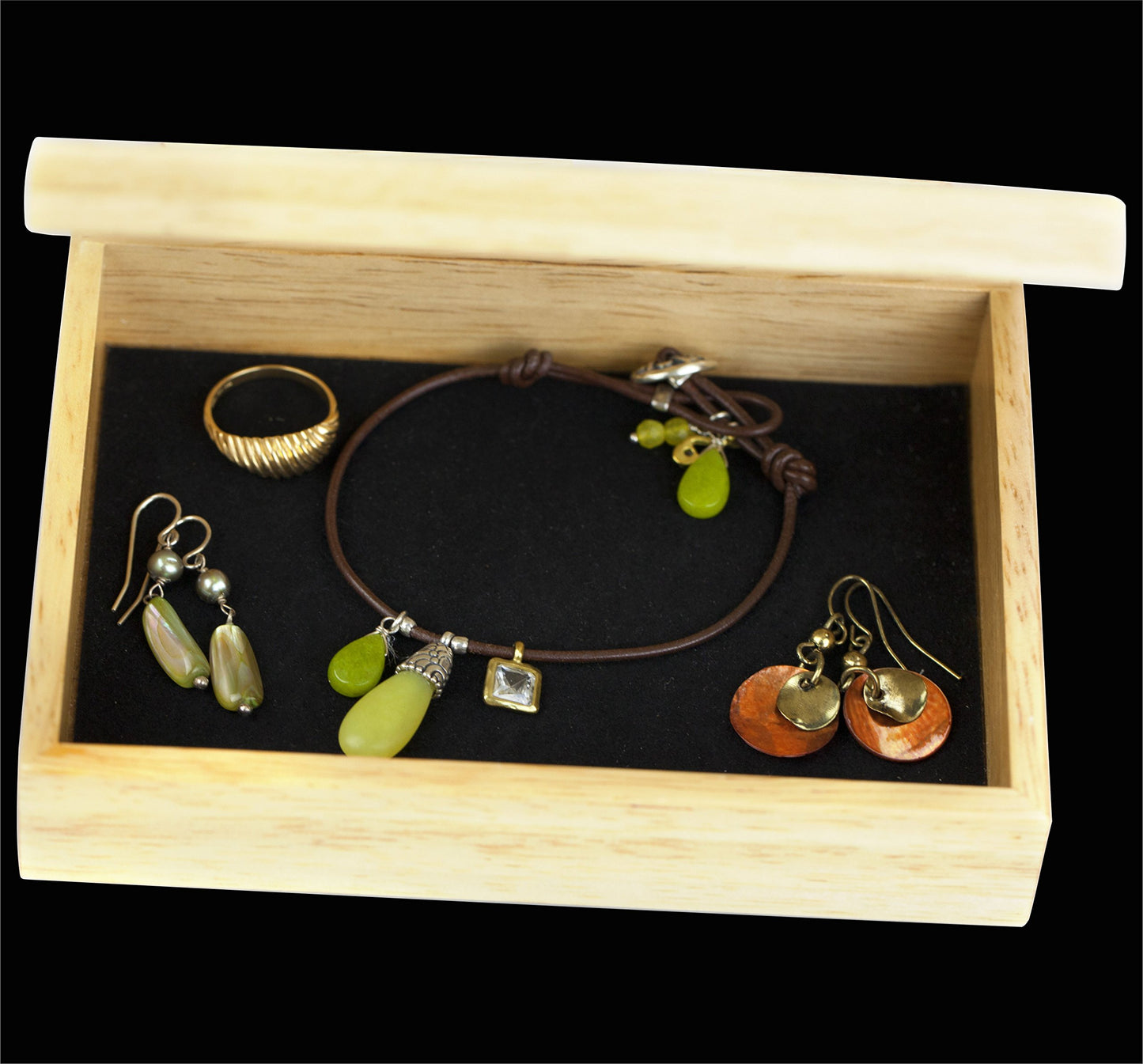 MarqArt Wood Art Dog Box - Handmade in USA - Unmatched Quality - Unique, No Two are the Same - Original Work of Wood Art (#4146 Happy Dog 4x5x1.5)