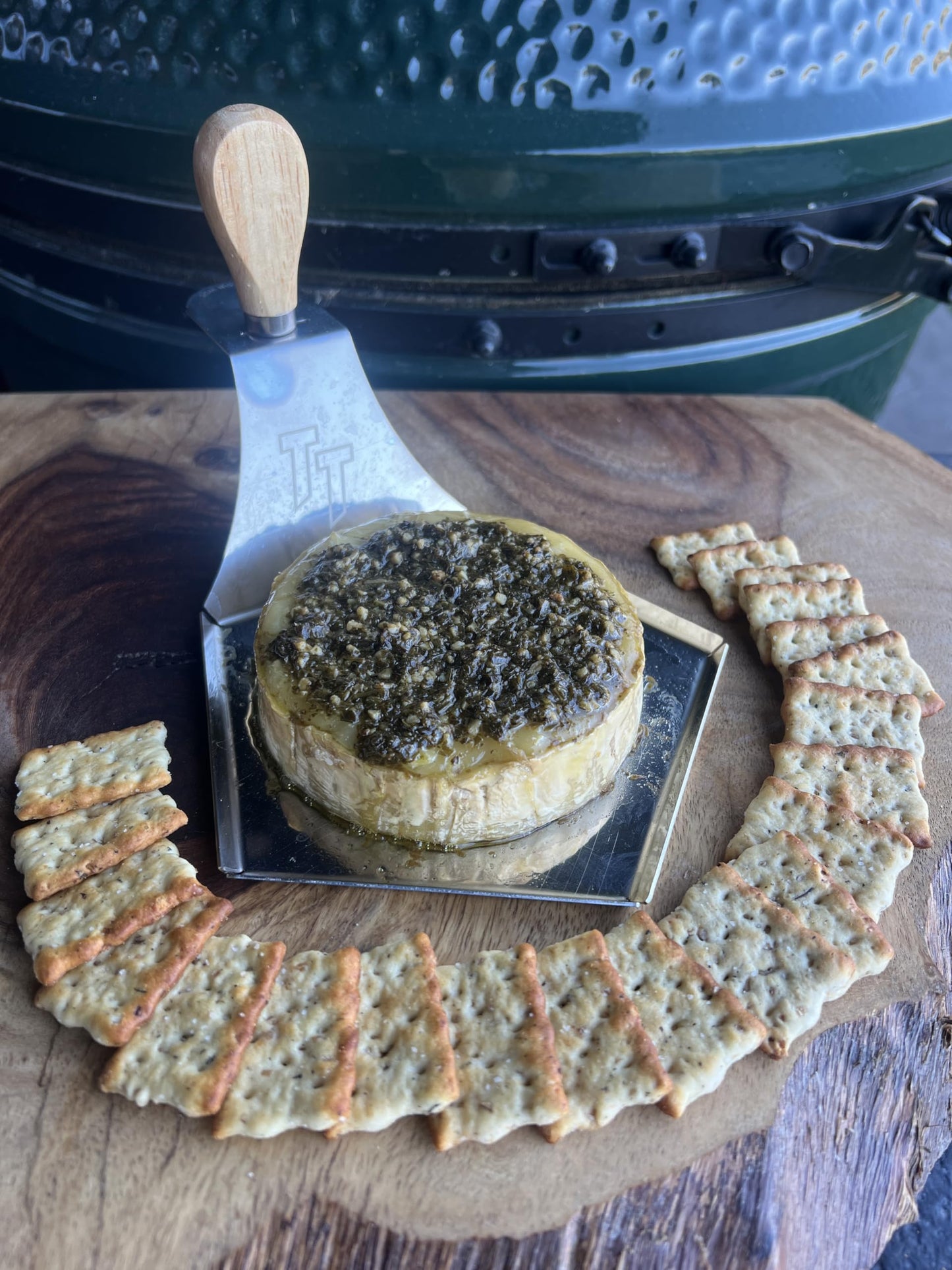 Turbo Trusser Brie Cheese Platter with Serving Knife I Easily Smoke Brie Cheese I Perfect for Smoker, Grill, & Oven I Dishwasher Safe I Made in USA I 1 Platter