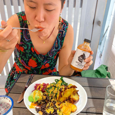 Seed Ranch Gourmet Truffle Hound Hot Sauce - Medium Heat - Spicy & Savory Truffle Hot Sauce with Chile de Arbol, Ghost Pepper & Garlic - Vegan, Non-GMO - Pasta, Pizza & Sriracha Lovers