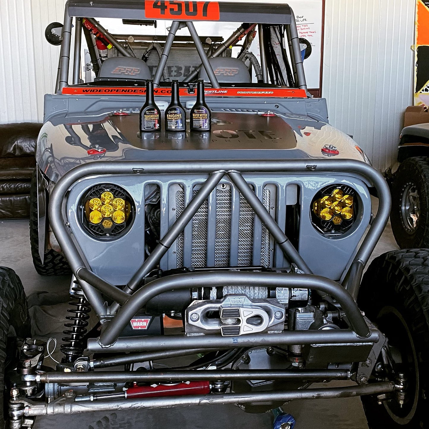 BestLine Racing Nano-Diamond Engine Oil Additive for all Gas & Diesel Engines - Reduces Wear, Noise, Vibration - Boosts Fuel Economy & Horsepower - Made in the USA, Treats 9-10 Gallons of Oil.