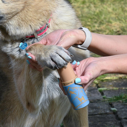 Rhino Wax - Dog Paw Snow Wax 2oz - Winter Balm for Dogs Feet - Protects Against Cold, Icy, Salt, Wintery Conditions - Moisturizes and Improves Elasticity - Lick-Safe, Natural Ingredients - Made in USA