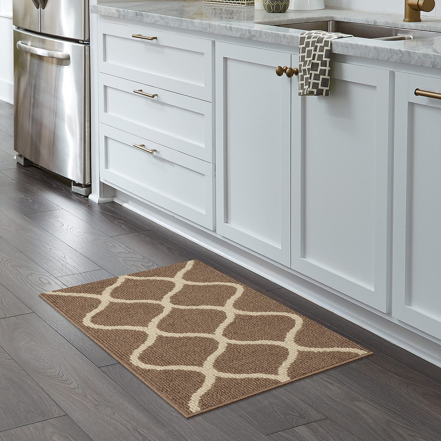 Maples Rugs Rebecca Contemporary Kitchen Rugs Non Skid Accent Area Carpet [Made in USA], 1'8 x 2'10, Café Brown/White