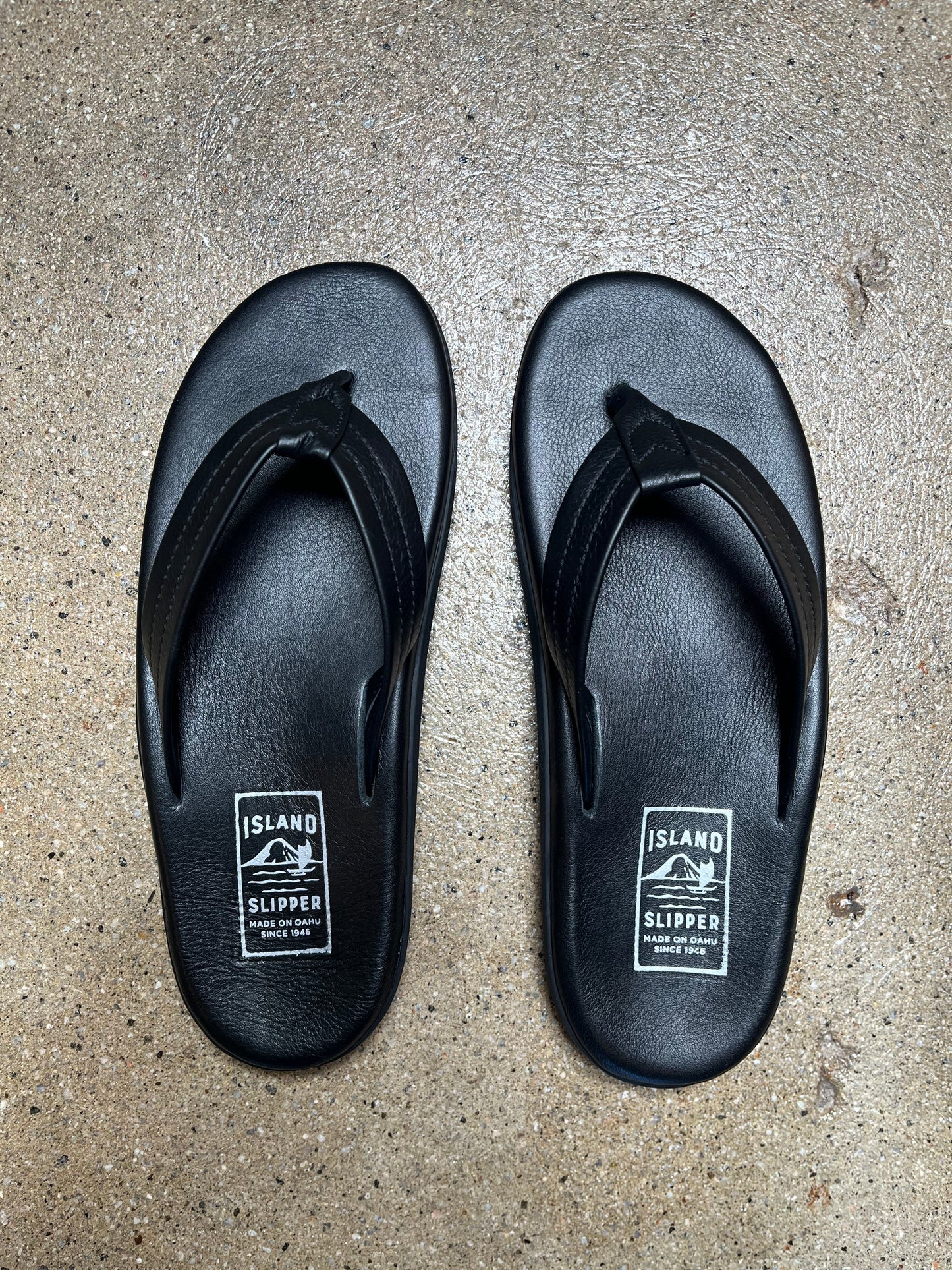 Classic Leather Black