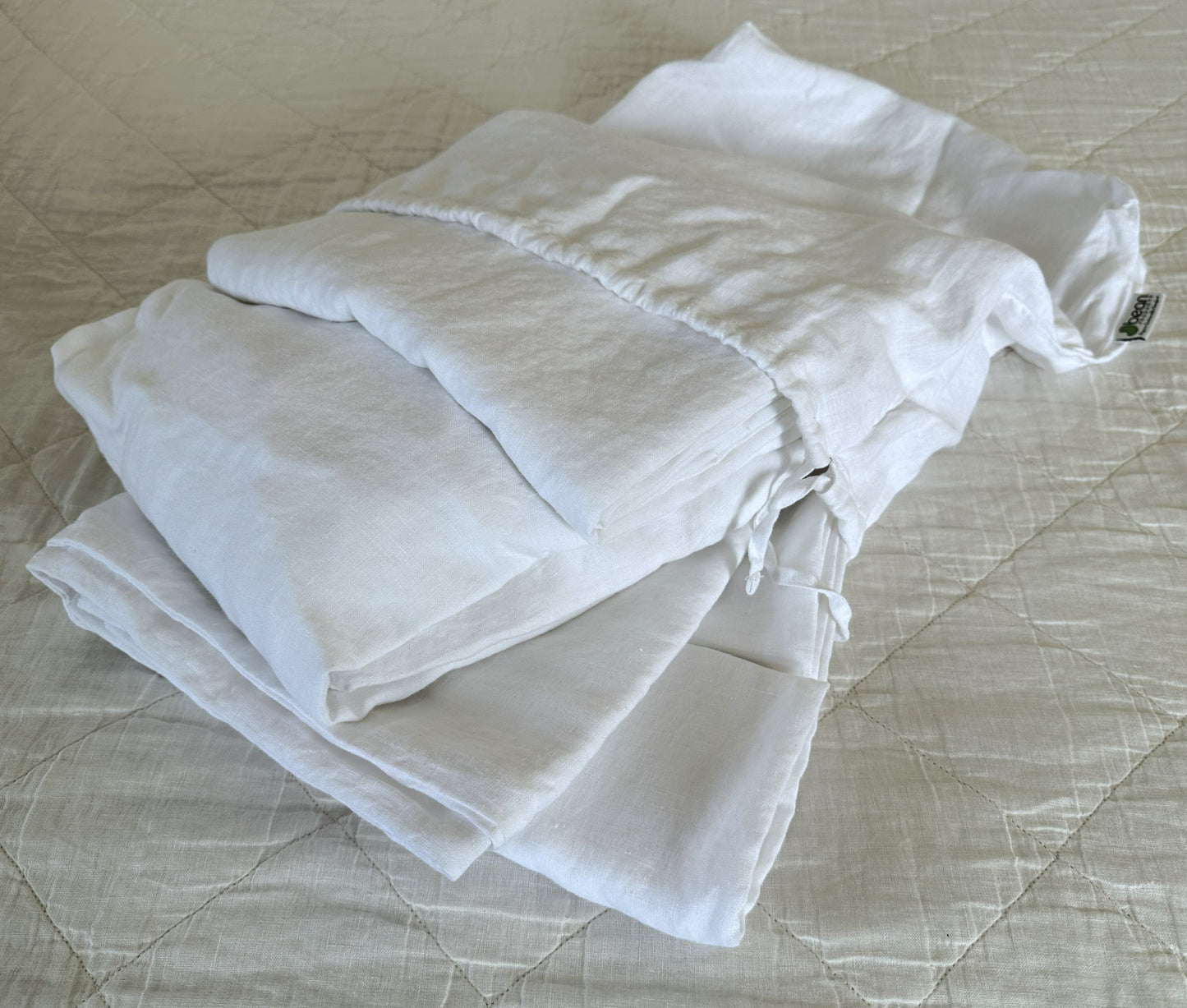 hemp bed sheet set white by bean products