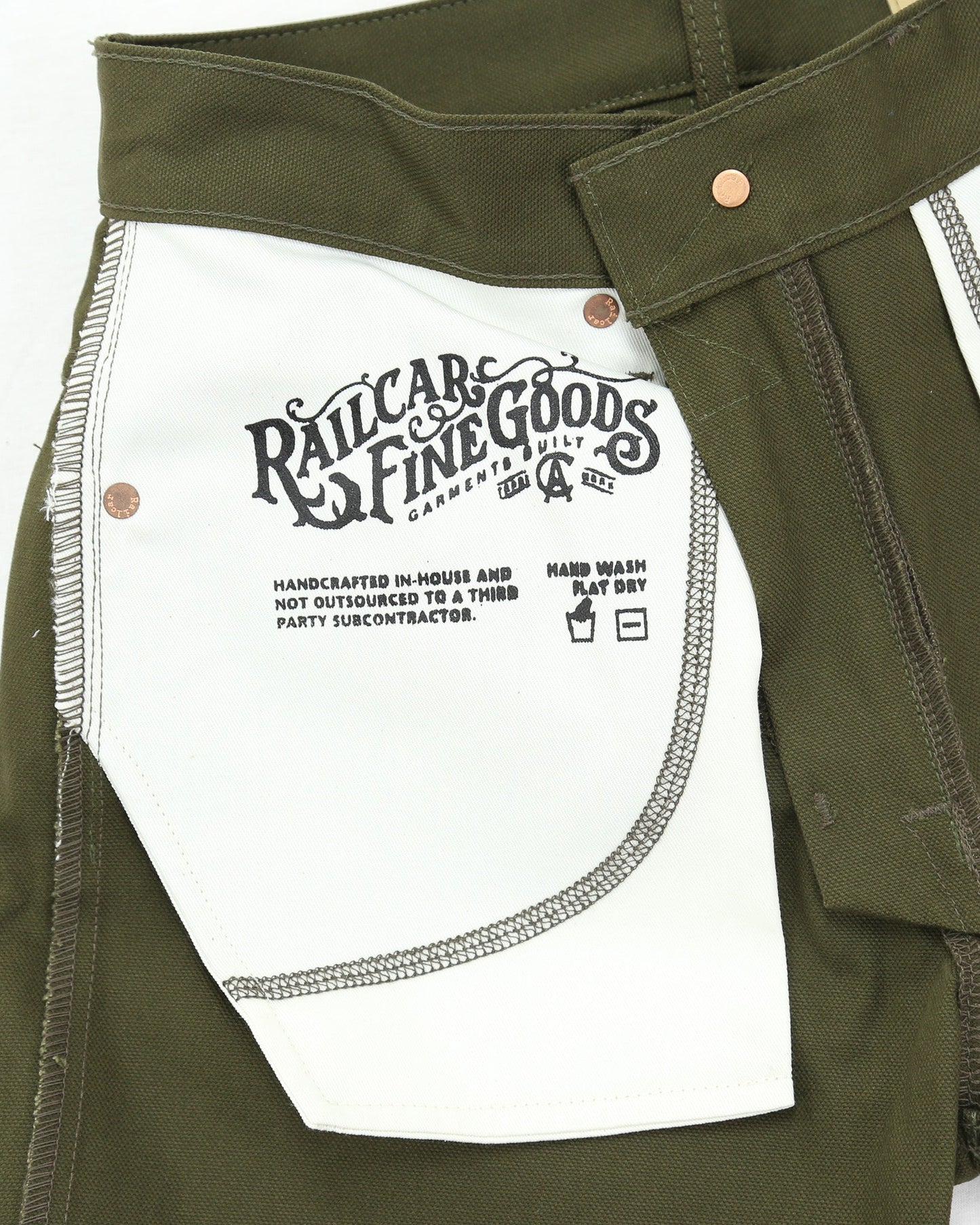 Rebels Seaweed Canvas