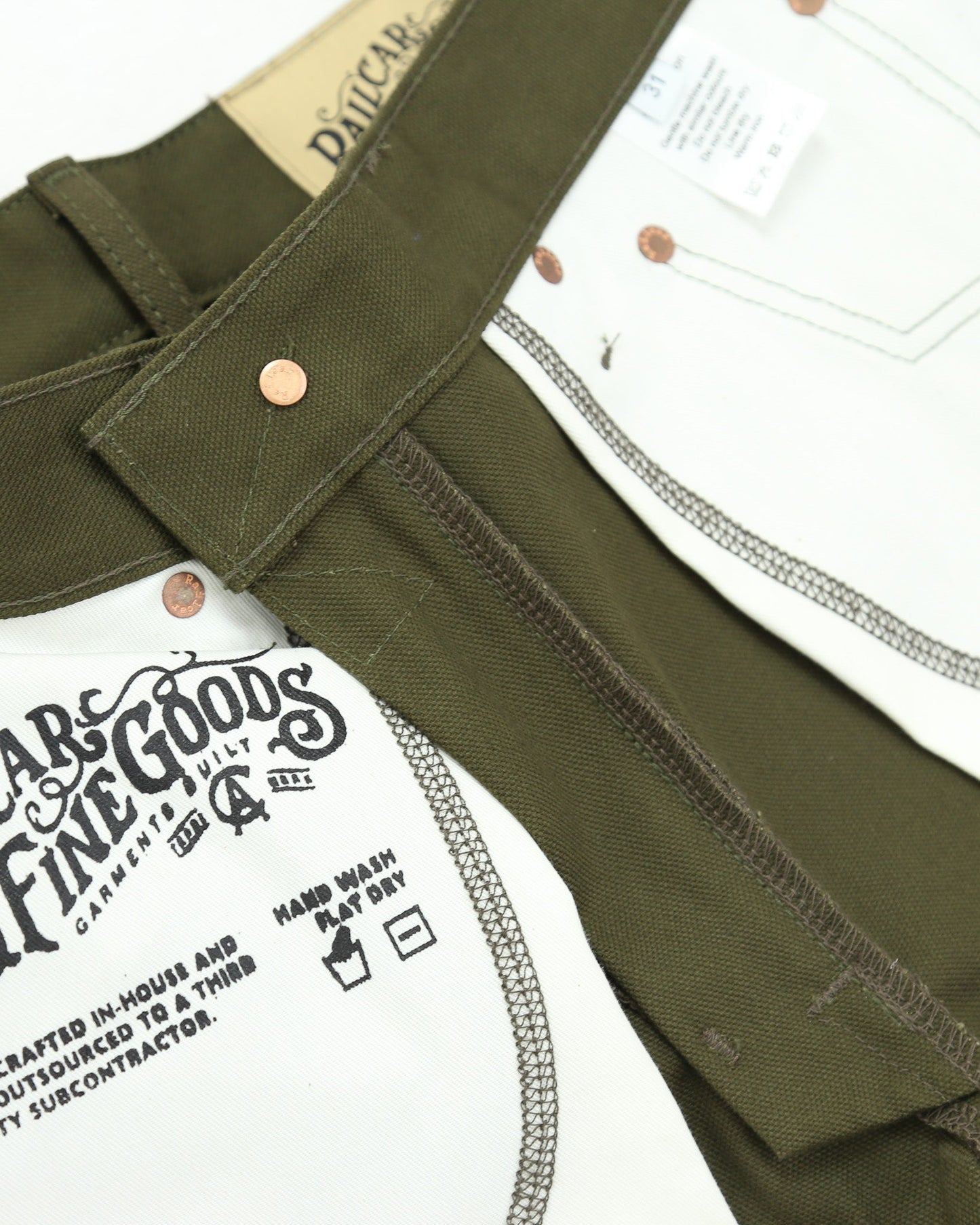 Rebels Seaweed Canvas