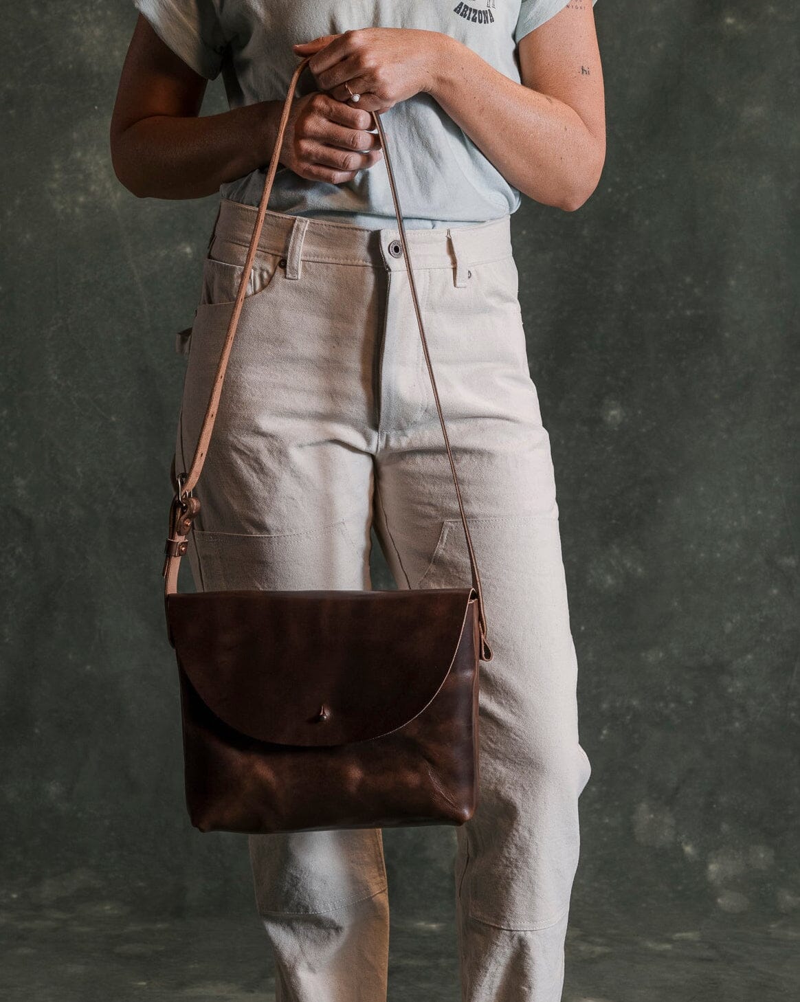 Rue Crossbody - Walnut Bradley Mountain 